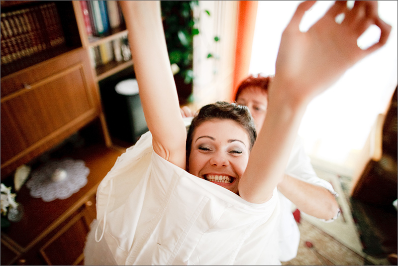 Fotograf ślubny reportaż przygotowania