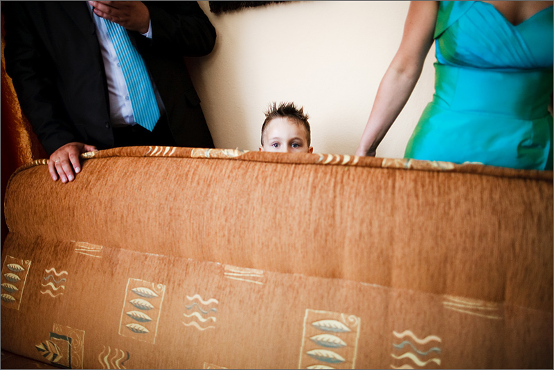 Fotograf ślubny reportaż goście dzieci na ślubie