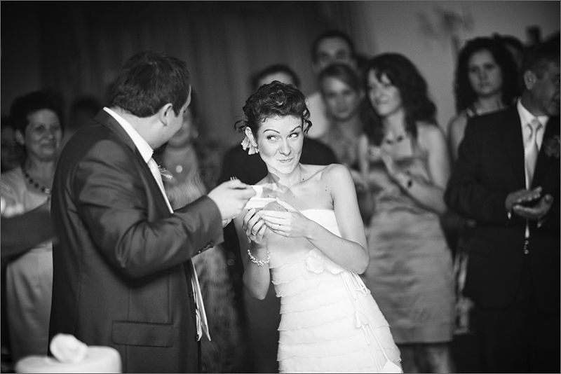 Fotografia ślubna reportaż tort